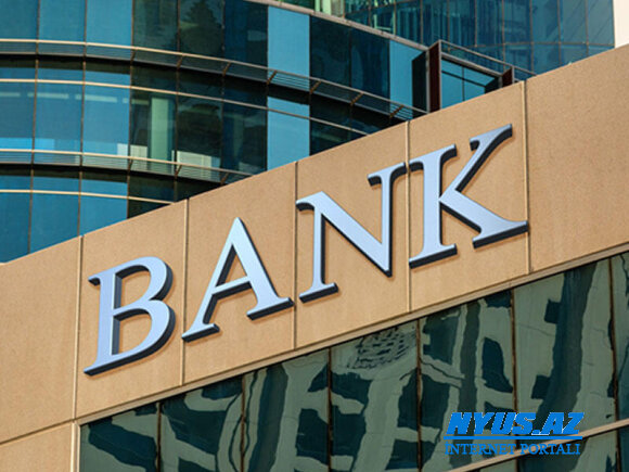 Əhali bu bankdan əmanətlərini geri çəkir