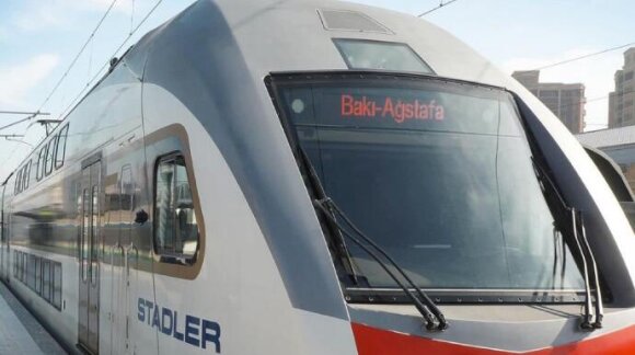 Qatarda ödəniş etmədən gedən sərnişinlər cərimə olunacaq