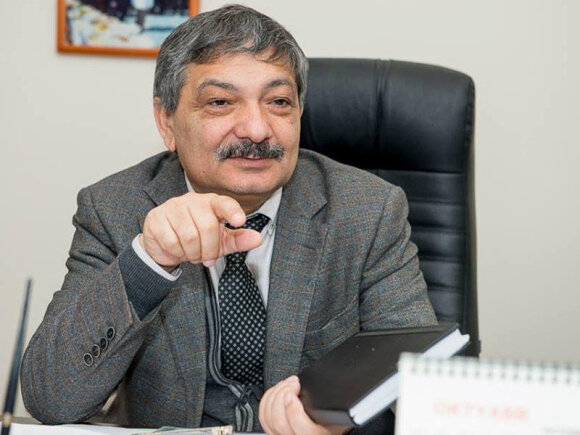 “Xəyanət edən qadınlar ən çox xərçəngə tutulurlar” - Tahir Əmiraslanov