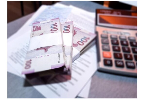 Bu şəxslər işləmədən 6 ay maaş alacaqlar
