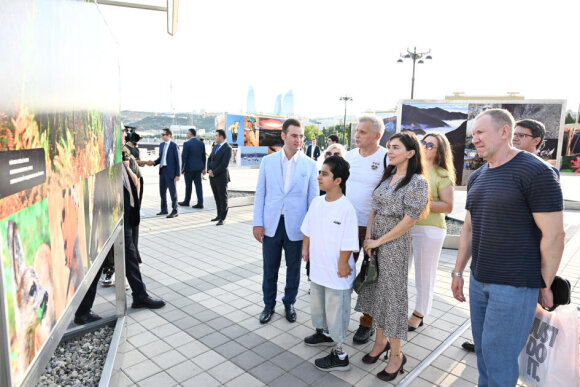 Leyla Əliyeva fotosərgi açılışında - FOTO