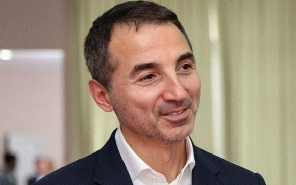 Həbsdə olan Əhmədzadə ailəsindən bunu istədi