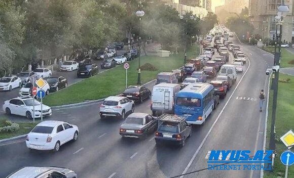 Bakının bu yollarında tıxac var - SİYAHI