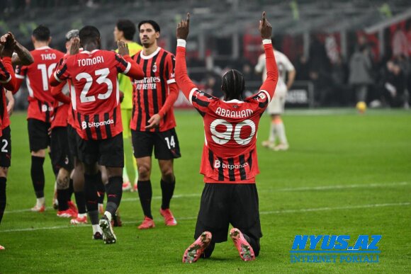 "Milan" 10 nəfərlə çempionu məğlub etdi