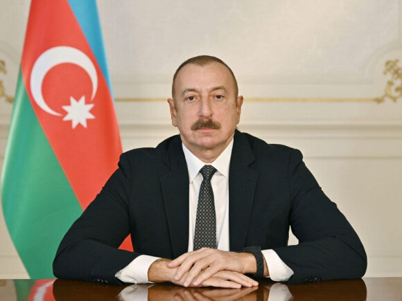 İlham Əliyev Kobaxidzeyə zəng etdi