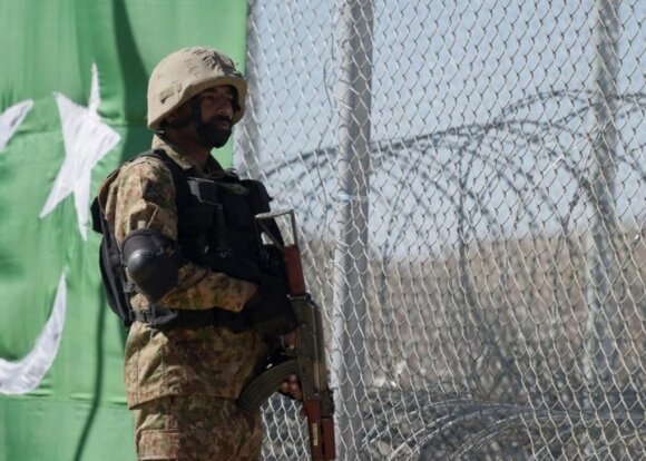 Pakistan Əfqanıstanla sərhəddə 19 nəzarət-buraxılış məntəqəsini ələ keçirdi