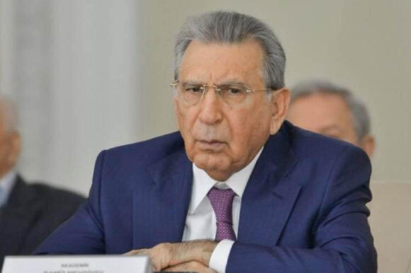 Həbs edilən Ramiz Mehdiyevin karyerası - Dosye