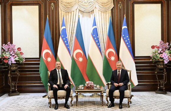Daşkənddə İlham Əliyevin Özbəkistan Prezidenti ilə təkbətək görüşü olub