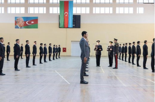 Vilayət Eyvazov Kürdəmirdə vətəndaş qəbulu və sıra baxışı keçirdi - Video