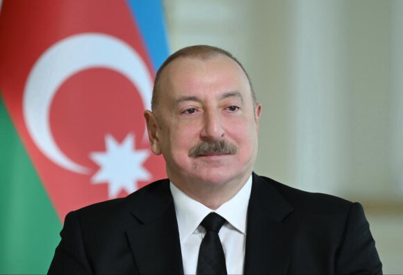 İlham Əliyev Oman Sultanını təbrik etdi