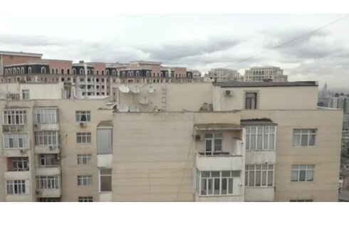 Yasamalda 15 mərtəbəli bina necə 16 oldu?