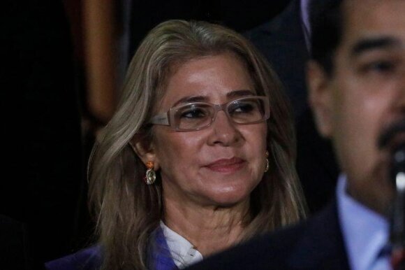 Maduronun arvadı Silia Flores kimdir? - Venesuelanın "boz kardinalı"