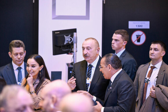 Siyasət İlham Əliyev Ümumdünya İqtisadi Forumu çərçivəsində panel iclasda iştirak edib
