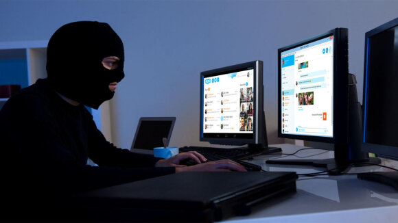 Kiberpolis Bakıda əməliyyat keçirdi - Saxlanılan var