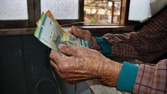 Vəfat edən şəxsin pensiyasını hansı hallarda almaq OLAR?