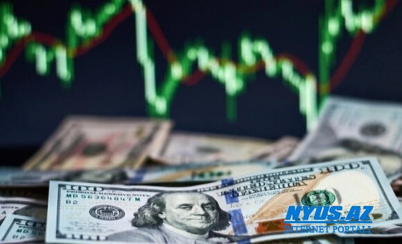 Dollar almaq istəyənlərin NƏZƏRİNƏ