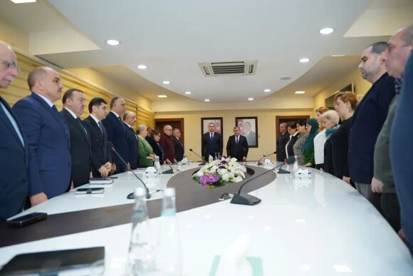 Xətai rayonunda Xocalı Faciəsinin 34 illiyi baglı tədbir keçirilib - FOTOLAR