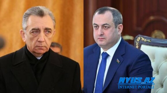 Töhmət alan başçını sakinlər TƏLTİF EDİR? - YOXSA BU ŞOUDUR?