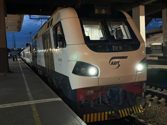 Bakı-Tbilisi-Bakı sərnişin qatarı Gürcüstan paytaxtından yola düşüb