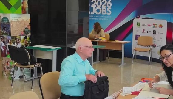 87 yaşında universitetə qəbul olundu: "İnsan cahil ölməməlidir"
