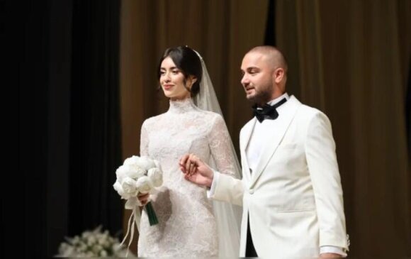 “Miss Turkey 2022”nin toyunda 34 nəfər nikah şahidi oldu