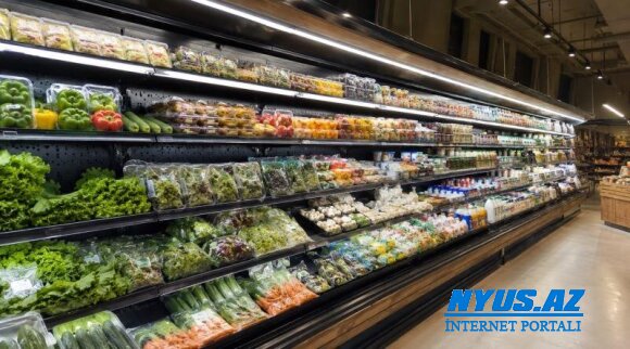 Qapısı olmadan bütün gün soyuq qalan market dolabları bunu necə bacarır?