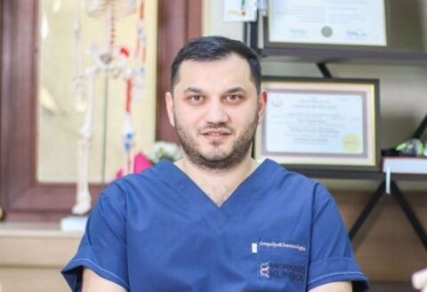 Həkim xəstələri təhqir etdi: “Cibində beş qəpiyi olmayan, tərbiyəsiz, ədəbsiz…” - FOTO