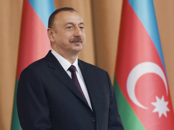 Prezident İlham Əliyevin sosial media hesablarında 20 sentyabr - Azərbaycanın Dövlət Suverenliyi Günü ilə bağlı video paylaşılıb - VIDEO