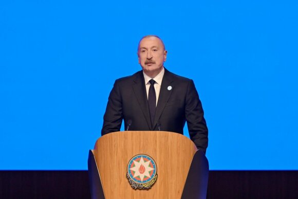 Prezident İlham Əliyev: Xarici siyasətimizi elə qurmalıyıq ki, heç kim bizim işimizə müdaxilə etməsin