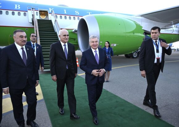 Özbəkistan Prezidenti Azərbaycanda səfərdədir